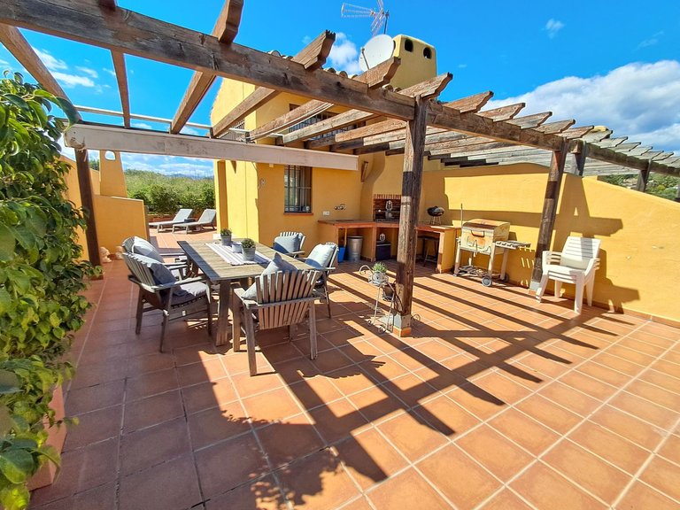 Villa for Sale in Nagüeles, Malaga 2