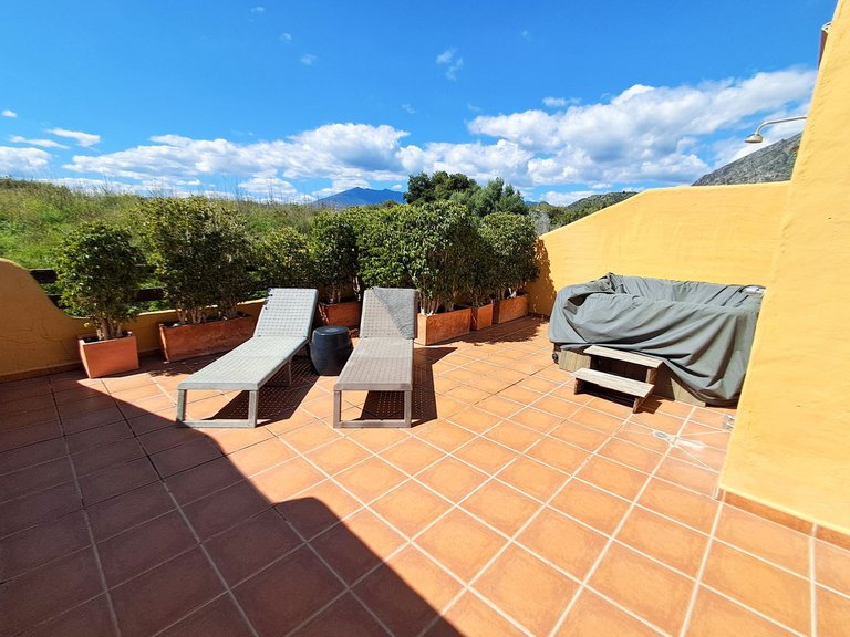 Villa for Sale in Nagüeles, Malaga 49