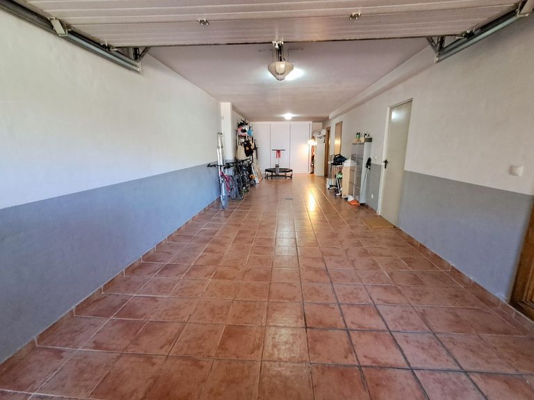 Villa for Sale in Nagüeles, Malaga 52
