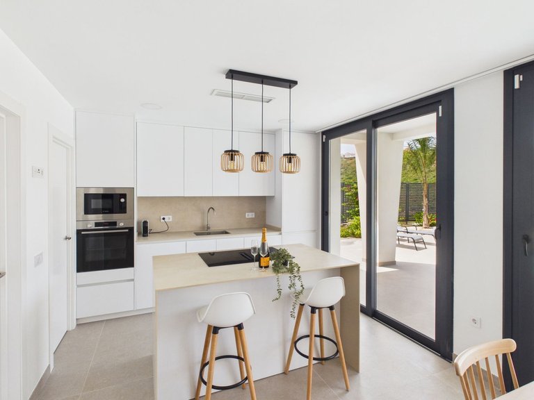 Villa for Sale in La Duquesa, Malaga 10