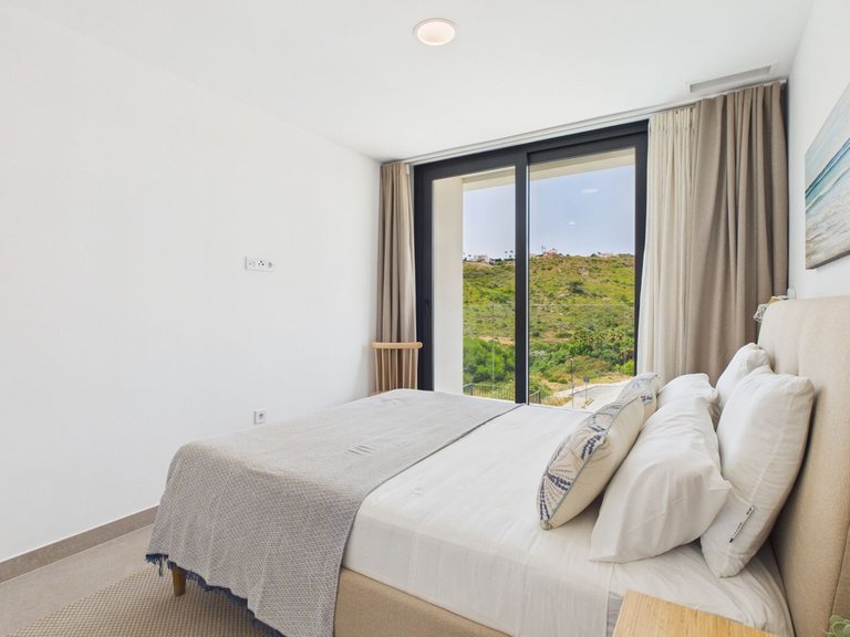 Villa for Sale in La Duquesa, Malaga 34