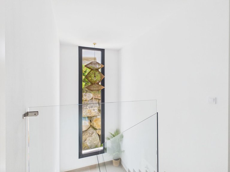 Villa for Sale in La Duquesa, Malaga 40