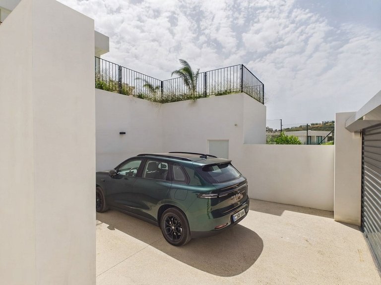 Villa for Sale in La Duquesa, Malaga 49