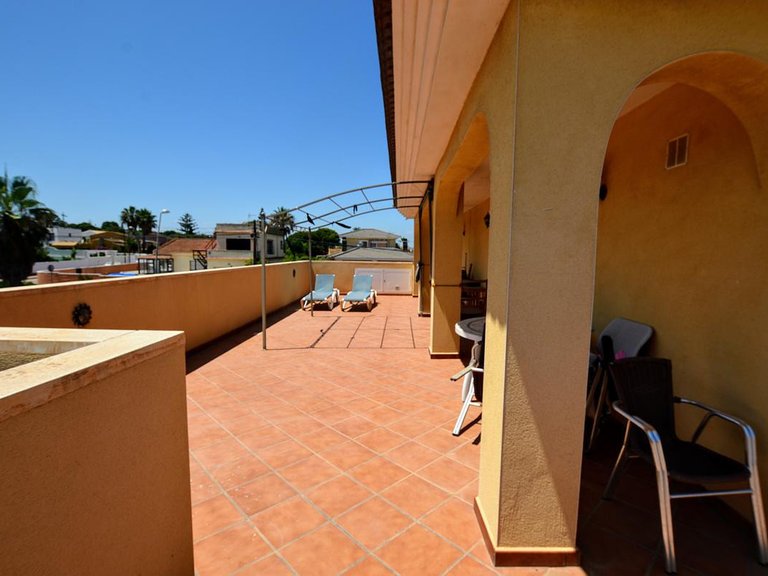 Villa for Sale in Los Balcones, Alicante 16