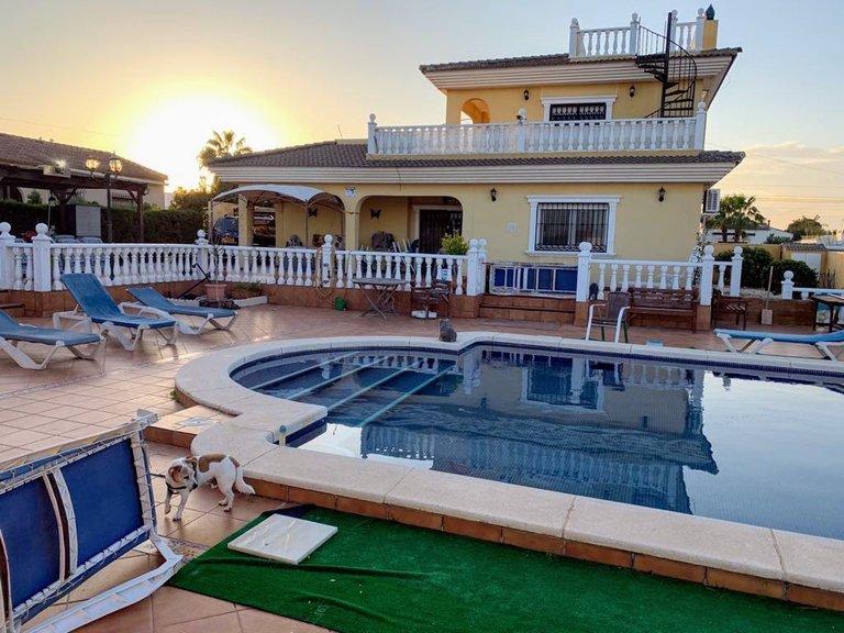 Villa for Sale in Los Balcones, Alicante 25