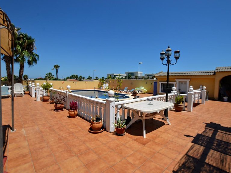 Villa for Sale in Los Balcones, Alicante 9