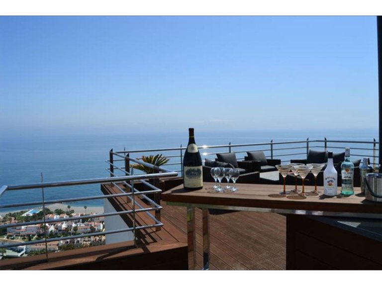 Villa for Sale in Manilva, Malaga 5
