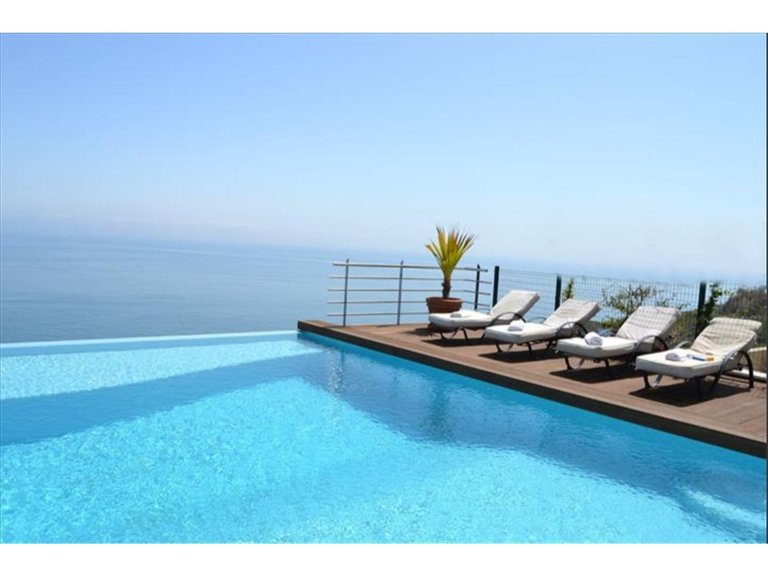 Villa for Sale in Manilva, Malaga 7