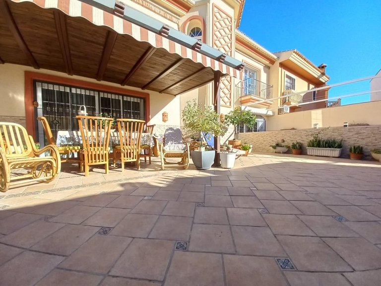 Villa for Sale in San Pedro De Alcántara, Malaga 1