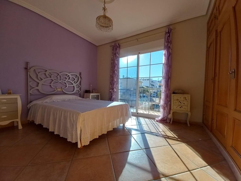 Villa for Sale in San Pedro De Alcántara, Malaga 14