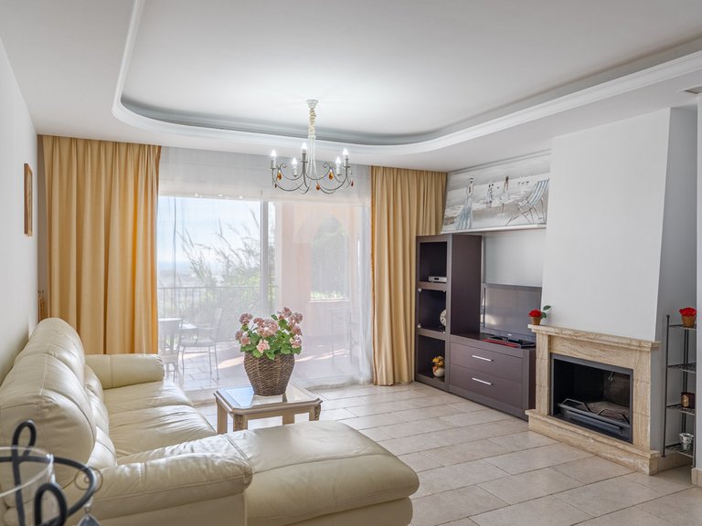 Apartment for Sale in Benahavís, Malaga 1