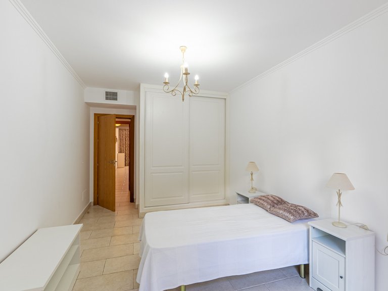Apartment for Sale in Benahavís, Malaga 17