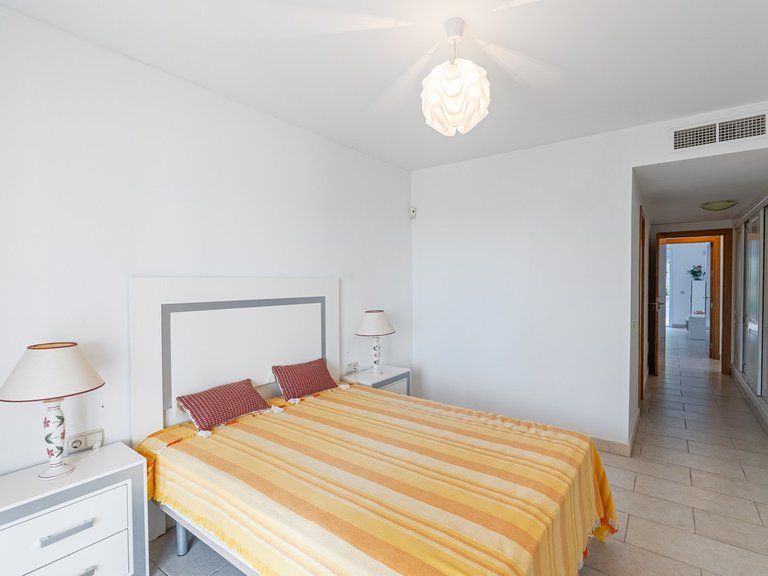 Apartment for Sale in Benahavís, Malaga 19
