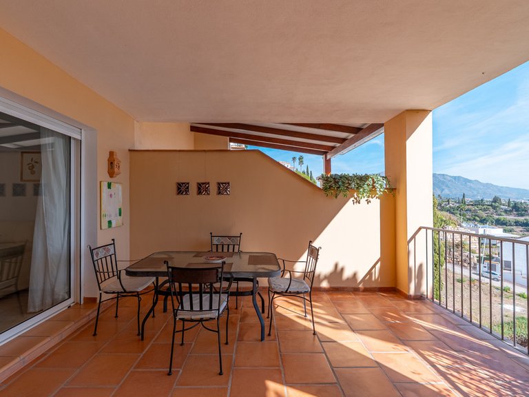 Apartment for Sale in Benahavís, Malaga 8