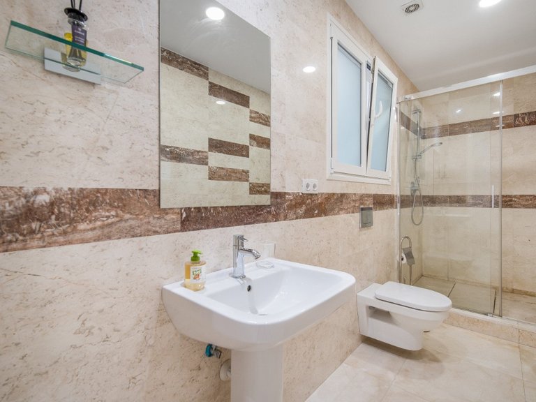 Villa for Sale in Costa del Sol The Golden Mile, Malaga 9