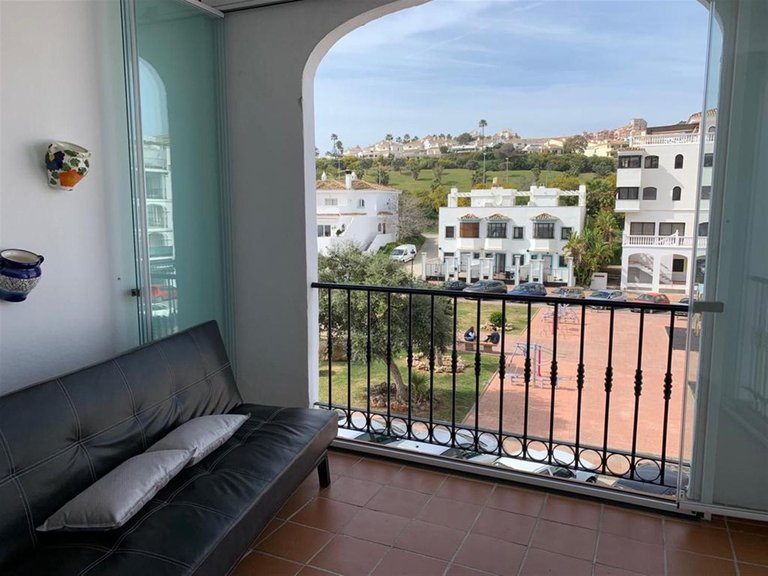 Apartment for Sale in La Duquesa, Malaga 8