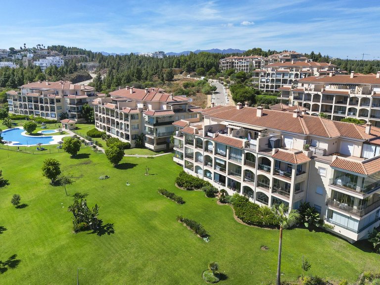 Apartment for Sale in La Cala De Mijas, Malaga 2