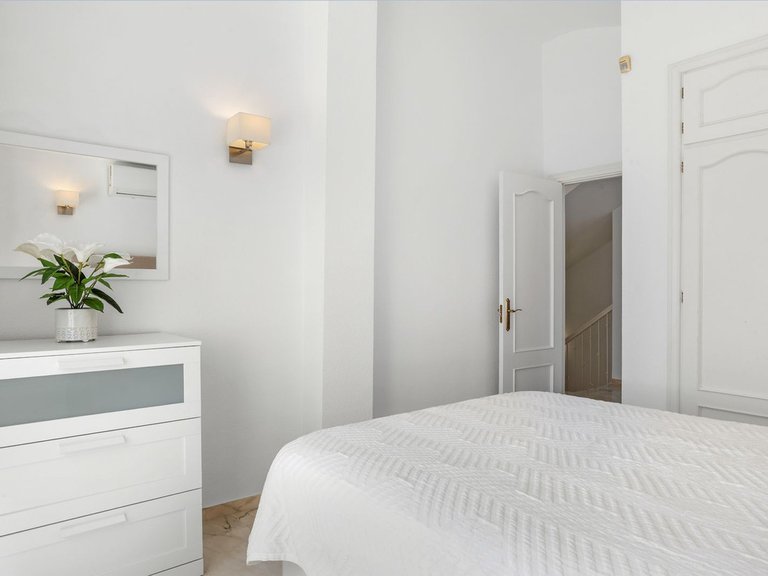 Villa for Sale in El Chaparral, Malaga 23