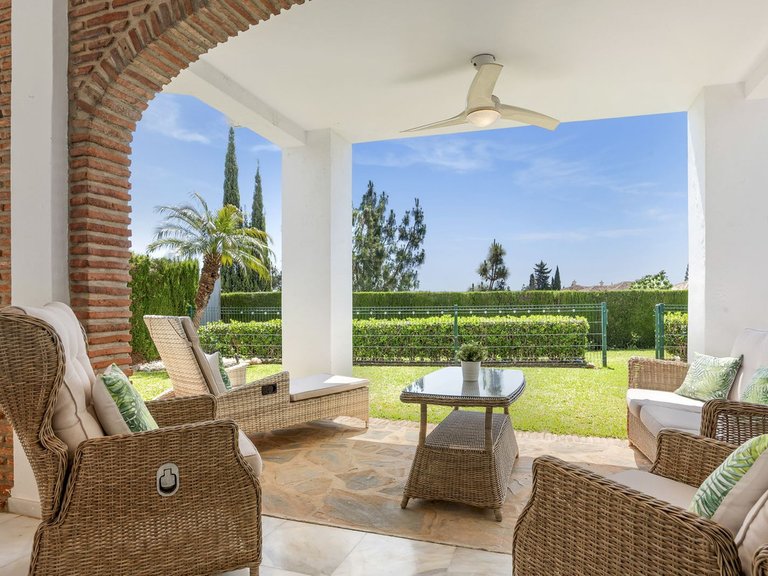 Villa for Sale in El Chaparral, Malaga 31