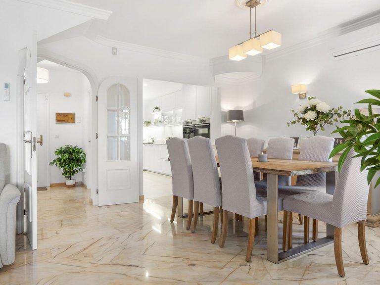 Villa for Sale in El Chaparral, Malaga 7