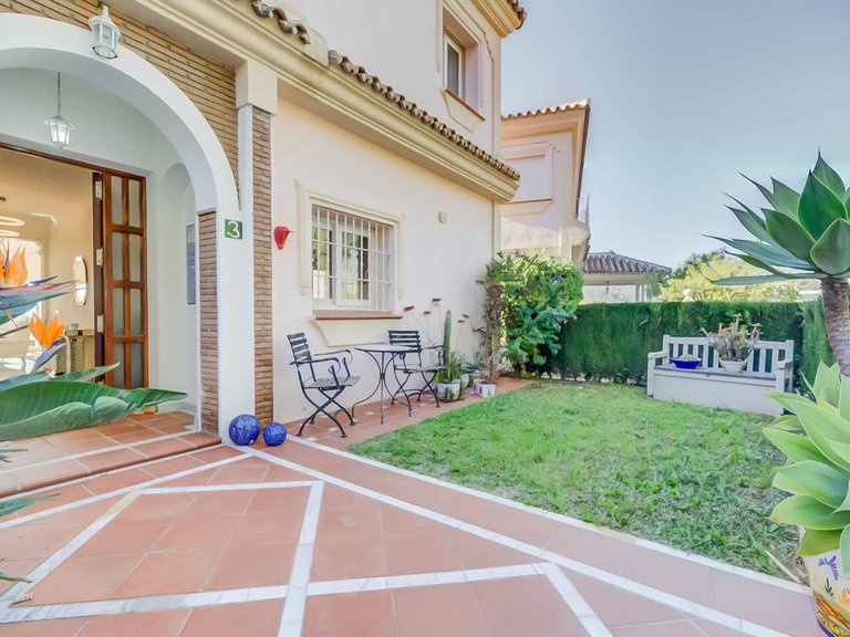 Villa for Sale in Artola, Malaga 2