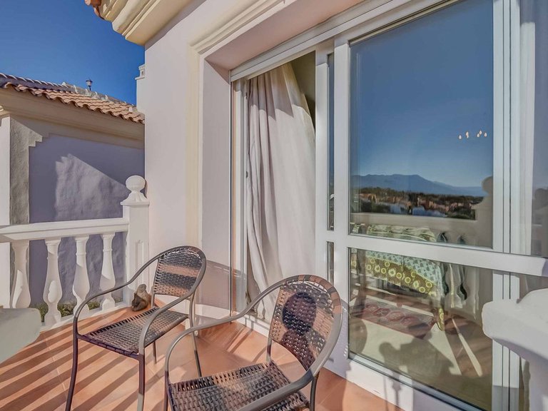 Villa for Sale in Artola, Malaga 45