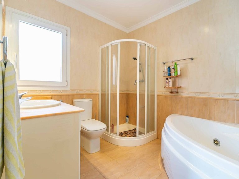 Villa for Sale in Artola, Malaga 47
