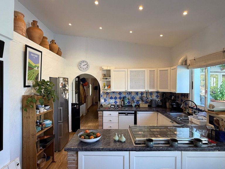 Villa for Sale in Coín, Malaga 18