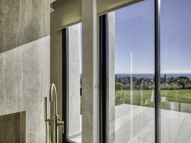 Villa for Sale in El Rosario, Malaga 32