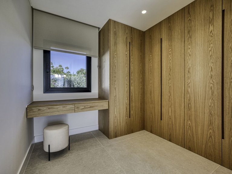 Villa for Sale in El Rosario, Malaga 35