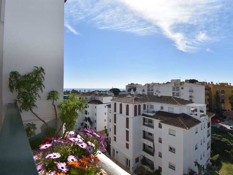 Apartment for Sale in Calahonda, Malaga 2