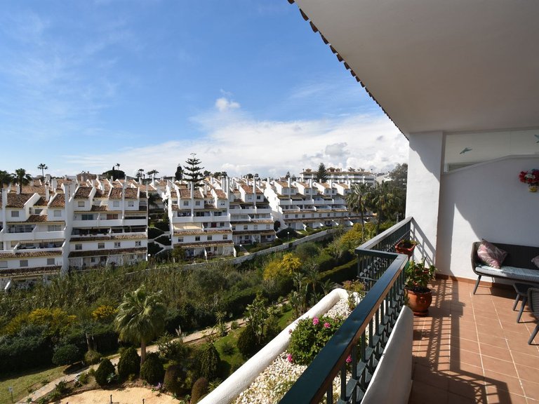 Apartment for Sale in Calahonda, Malaga 3