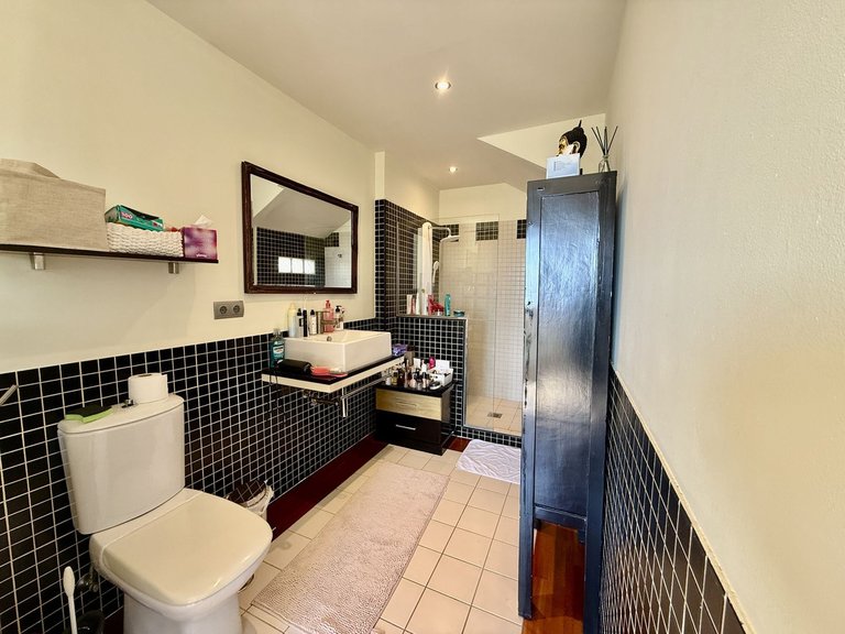 Apartment for Sale in Nagüeles, Malaga 17