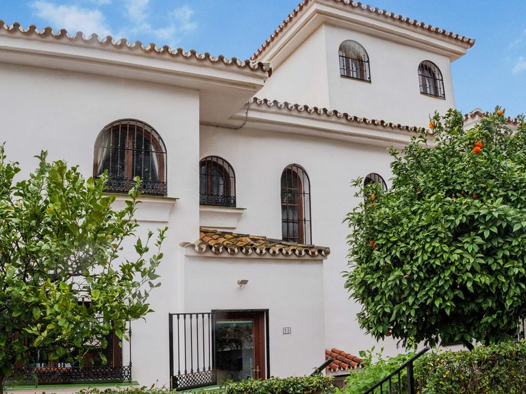 Villa for Sale in La Duquesa, Malaga 10
