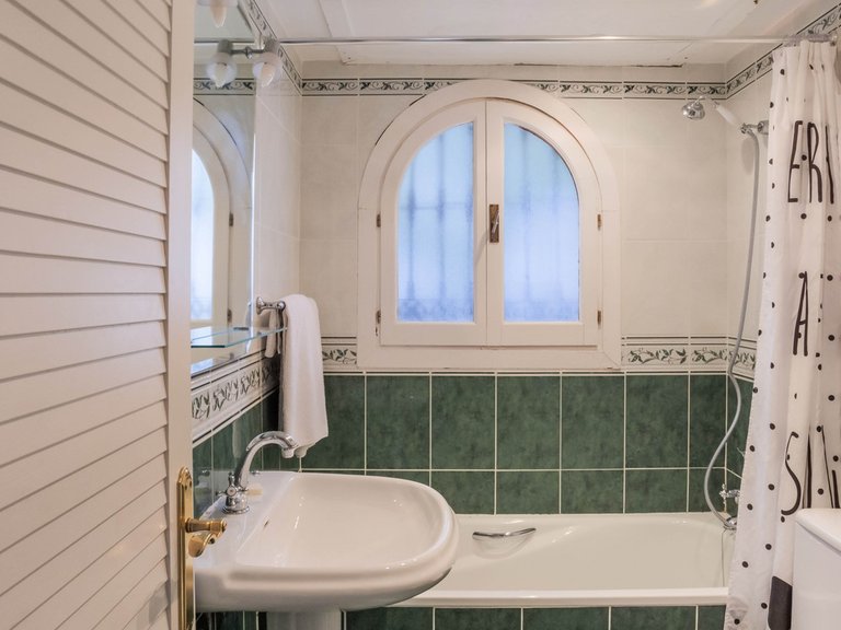 Villa for Sale in La Duquesa, Malaga 27