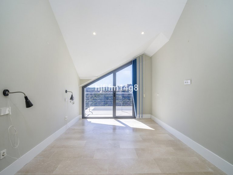 Apartment for Sale in Estepona, Malaga 10