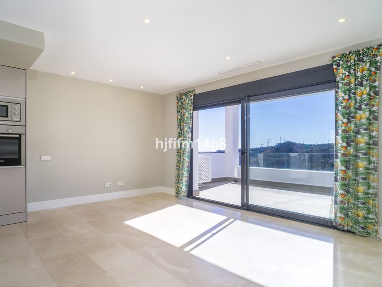 Apartment for Sale in Estepona, Malaga 5