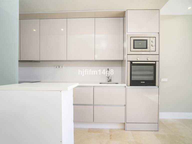 Apartment for Sale in Estepona, Malaga 7