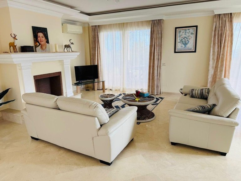 Villa for Sale in Casares, Malaga 14