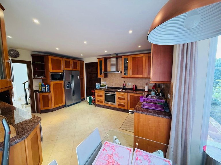 Villa for Sale in Casares, Malaga 18