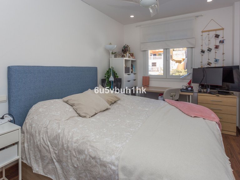 Villa for Sale in Benalmadena, Malaga 36