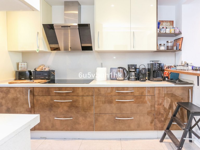 Villa for Sale in Benalmadena, Malaga 5