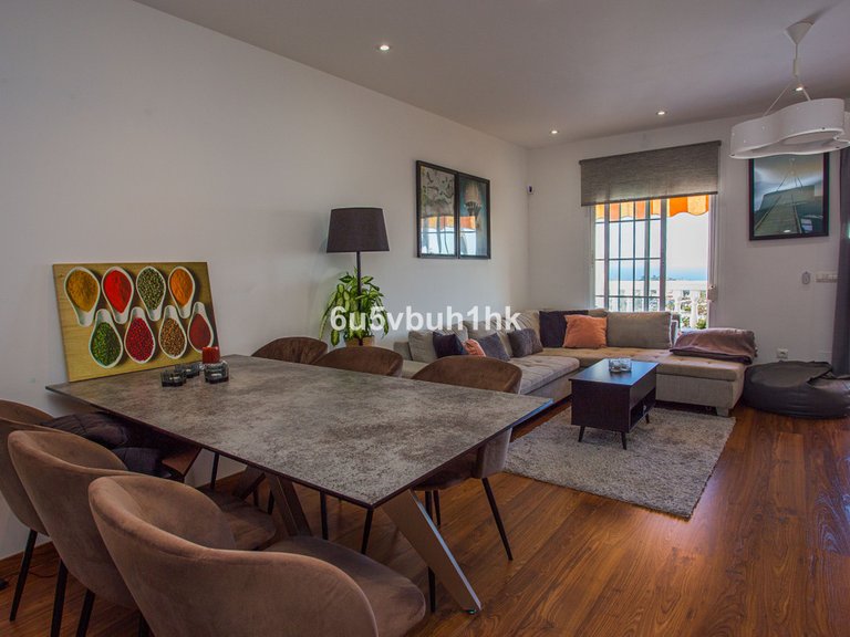 Villa for Sale in Benalmadena, Malaga 7