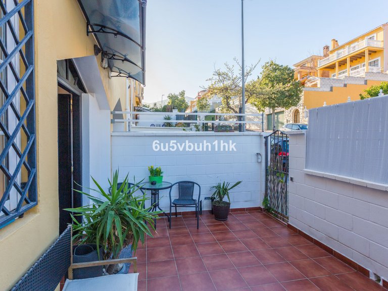 Villa for Sale in Benalmadena, Malaga 9