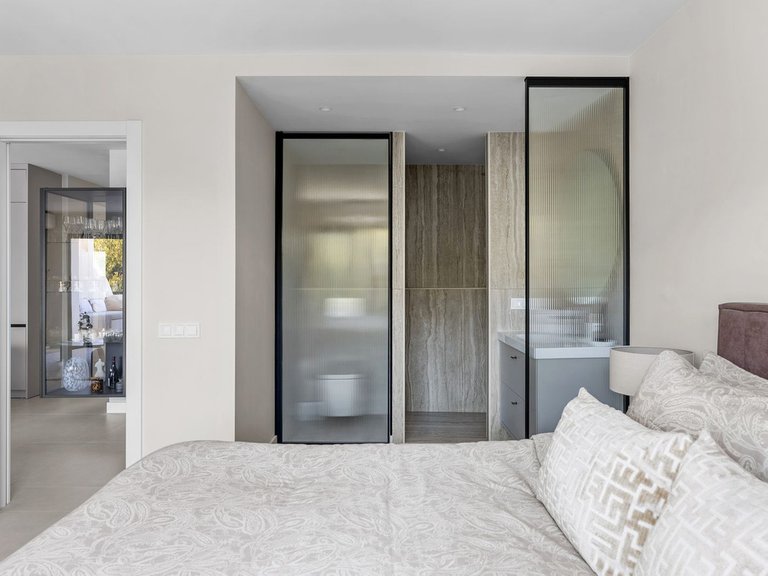 Apartment for Sale in Benahavís, Malaga 10