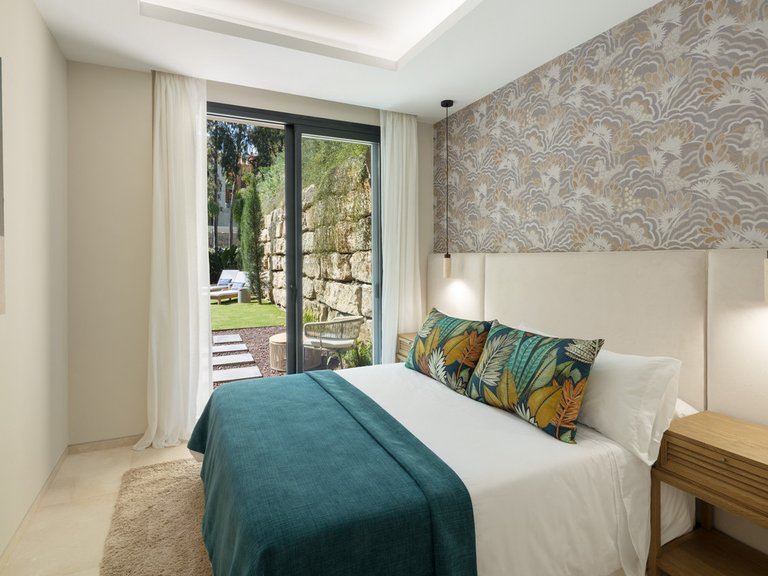 Villa for Sale in Nueva Andalucía, Malaga 22