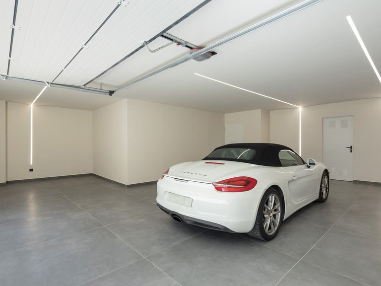 Villa for Sale in Nueva Andalucía, Malaga 33