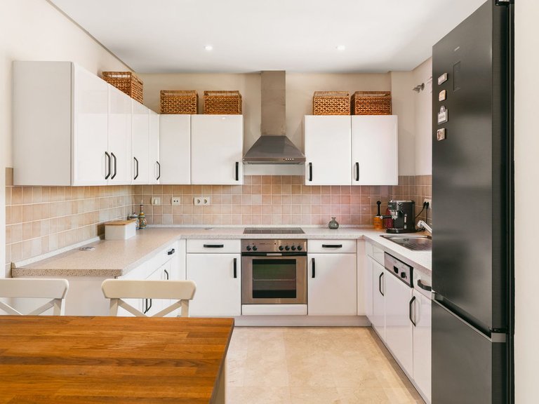 Apartment for Sale in Calahonda, Malaga 13