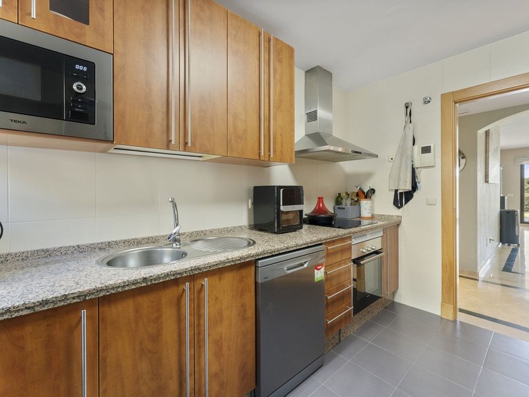 Apartment for Sale in Casares, Malaga 11