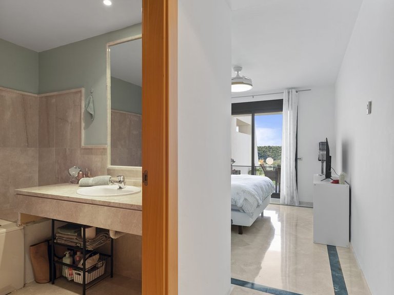 Apartment for Sale in Casares, Malaga 17